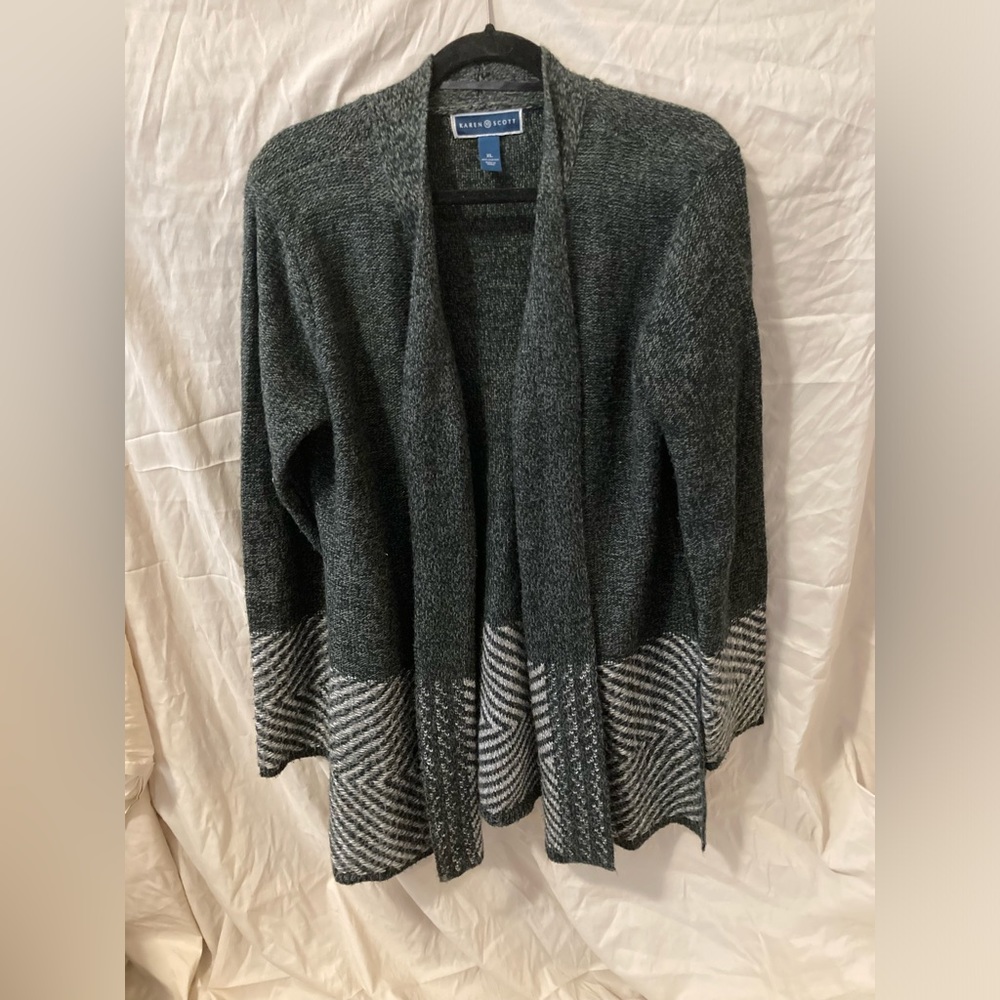Women’s XL Karen Scott jacket